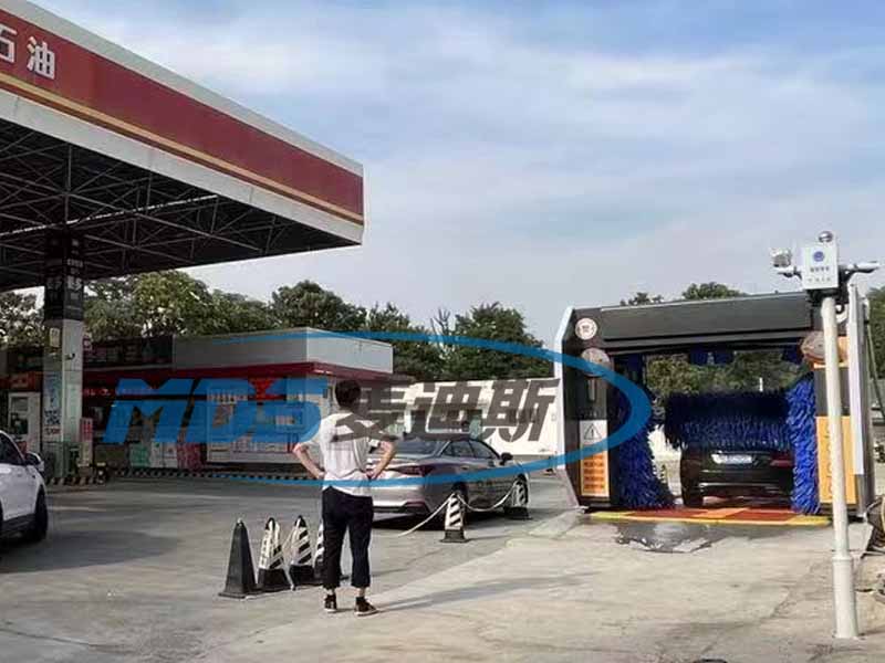 山東省淄博市張店區加油站往復式洗車機安裝案例