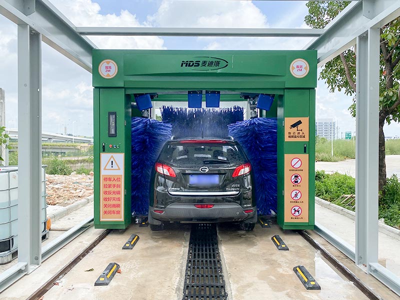 往复式洗车机-绿色